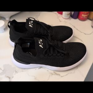 APL Black Athletic Shoes